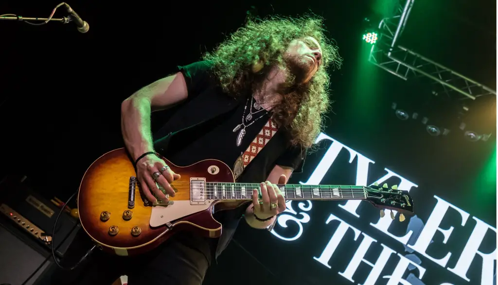 An Interview with Graham Whitford of Tyler Bryant and the Shakedown