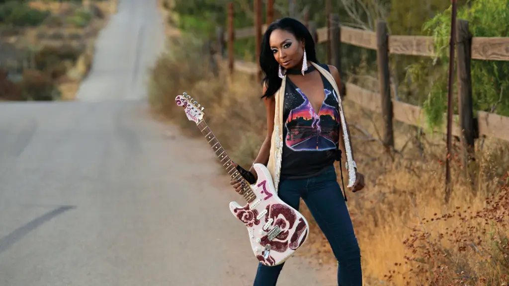 Guitarist Malina Moye Talks New Music, Stratocasters, and the Secret to Good Funk Guitar