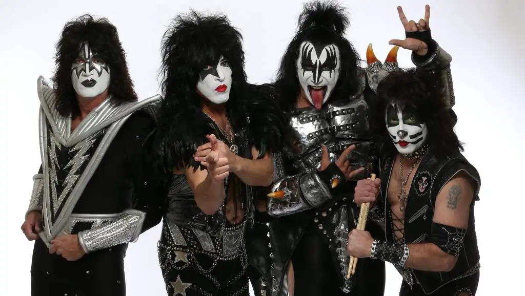Anecdotes & Albums: A Summary of KISS Army Servitude
