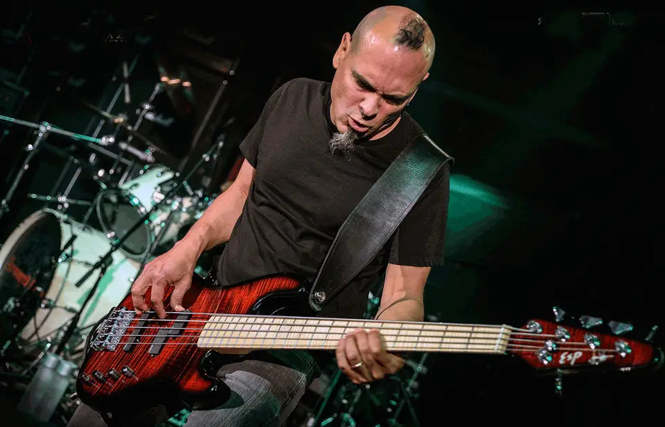 An Interview with Joey Vera of Armored Saint & Fates Warning