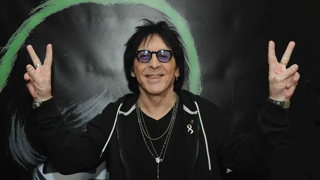 One Night Only: Original KISS Drummer Peter Criss Hits The Stage Once Again With Sisters Doll