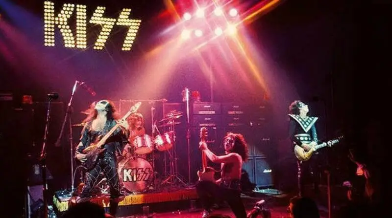 A Guide to KISS Bootlegs: The Hotter Than Hell Tour 1974-75